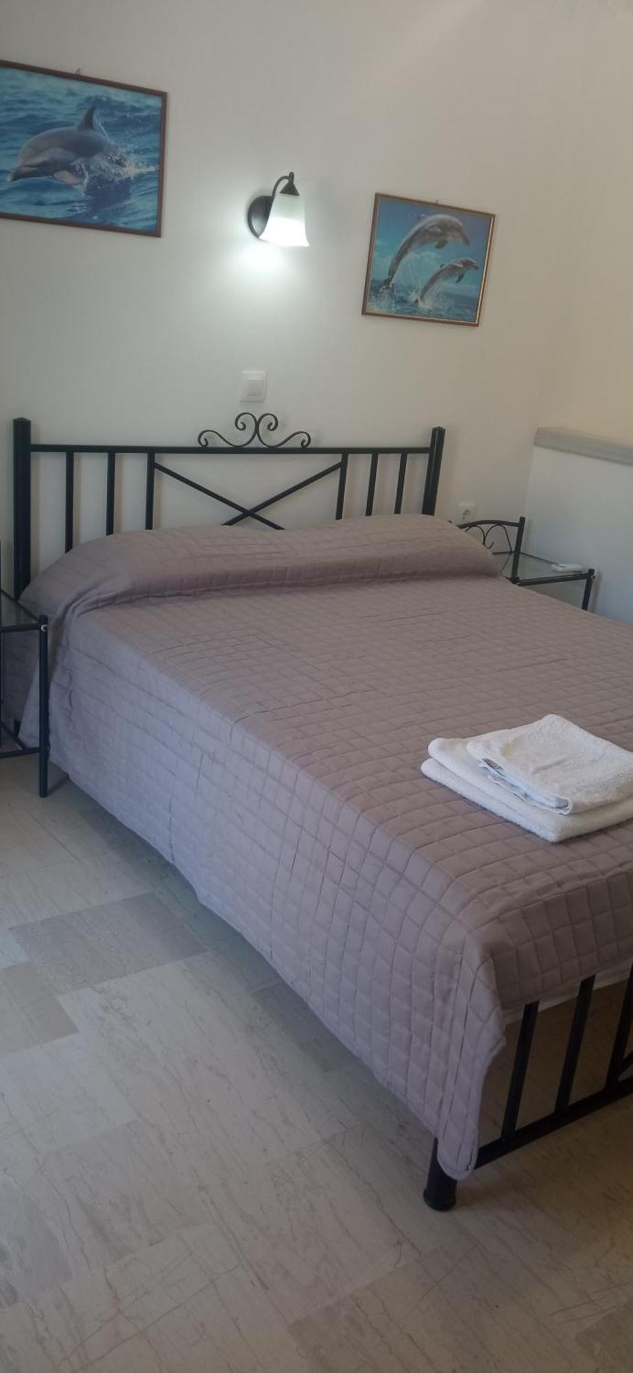 Soustas Apartments Longos  ภายนอก รูปภาพ
